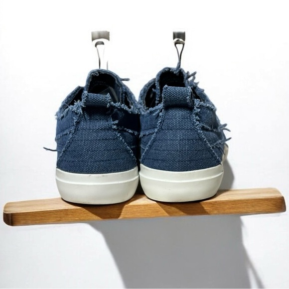 🌻Corkys Blue Denim Babalu Slip On Laceless Sneakers Size 7 - Picture 3 of 10